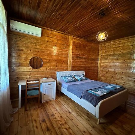Kutaisi Airport Guesthouse Partskhanaqanevi Esterno foto