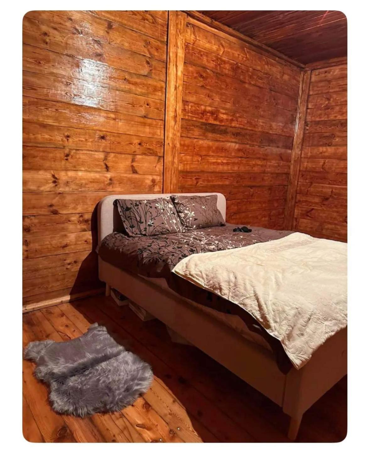 Kutaisi Airport Guesthouse Partskhanaqanevi Esterno foto